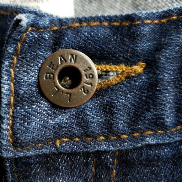 LL Bean Jeans Straight Leg Size 8 29X30 - Picture 4 of 7